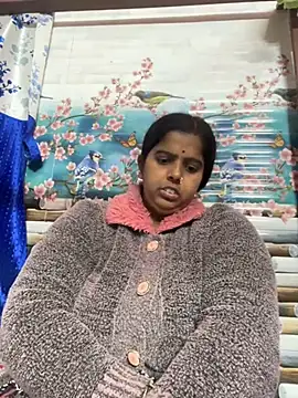 Beauty-queen online show from 01/15/25, 12:36