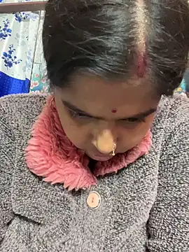 Beauty-queen online show from 01/15/25, 03:39