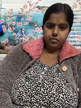 Beauty-queen online show from 01/18/25, 01:51