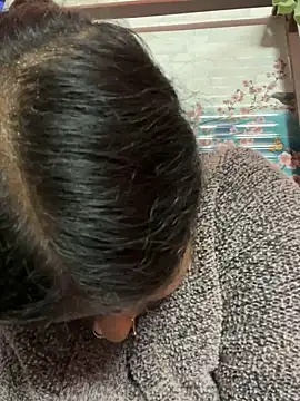 Beauty-queen online show from 01/28/25, 01:27