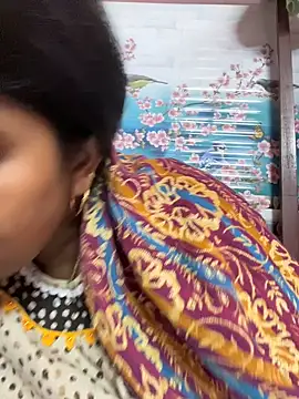 Beauty-queen online show from 02/04/25, 12:44