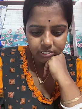 Beauty-queen online show from 03/15/25, 12:24