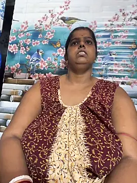 Beauty-queen online show from 09/15/25, 11:10