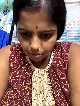 Beauty-queen online show from 10/14/25, 01:01