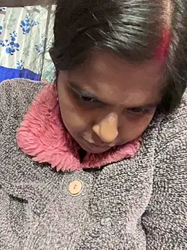 Snapshot of Beauty-queen chatting on 01/17/26, 01:16 Beauty-queen online show from 01/17/26, 01:16