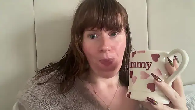 redheadrosie69 online show from 02/13/26, 10:00