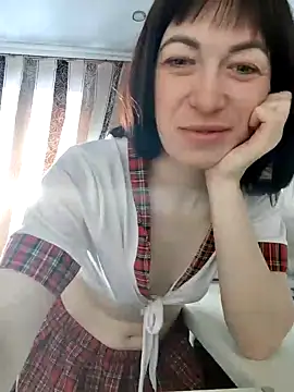 NikaXBerry online show from 12/28/24, 08:16