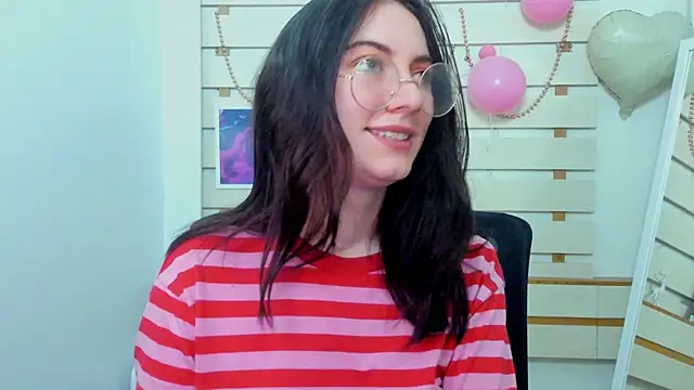 Josephine Kiss online show from 02/13/25, 07:35