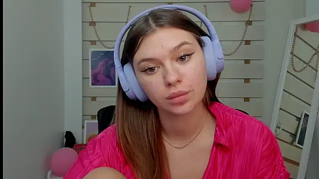 Josephine Kiss online show from 02/26/25, 04:56