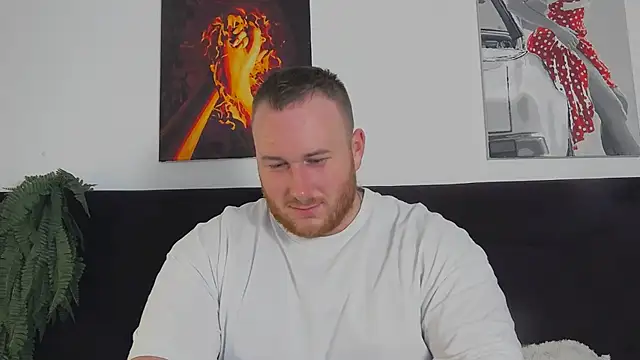 Snapshot of RoddyStill chatting on 12/09/24, 08:33 RoddyStill online show from 12/09/24, 08:33