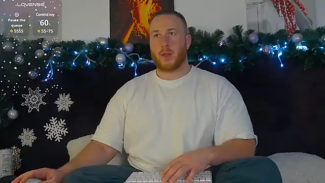 Snapshot of RoddyStill chatting on 12/27/24, 07:51 RoddyStill online show from 12/27/24, 07:51