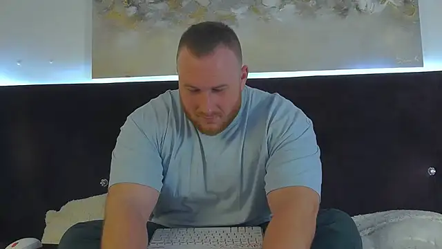 Snapshot of RoddyStill chatting on 01/20/25, 08:19 RoddyStill online show from 01/20/25, 08:19