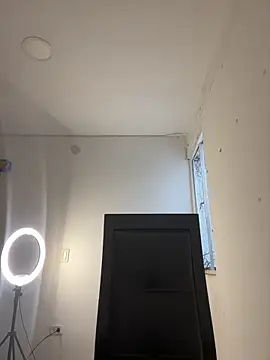 livgomez online show from 02/25/25, 10:29