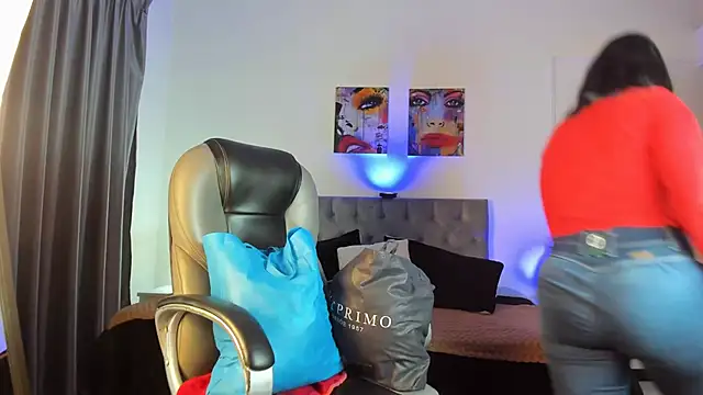 Snapshot of Jayden_Jonnes chatting on 03/18/25, 11:52 Jayden Jonnes online show from 03/18/25, 11:52