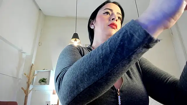 Jayden Jonnes online show from 04/12/26, 11:37