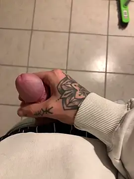 YoungDick25 online show from 10/30/25, 09:59