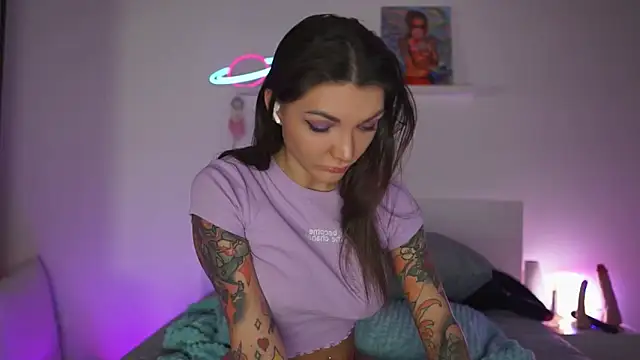 Lady3Holes online show from 01/31/25, 04:48