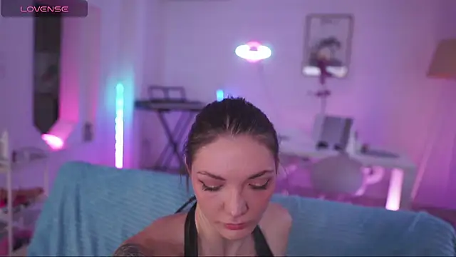 Lady3Holes online show from 05/27/26, 05:43