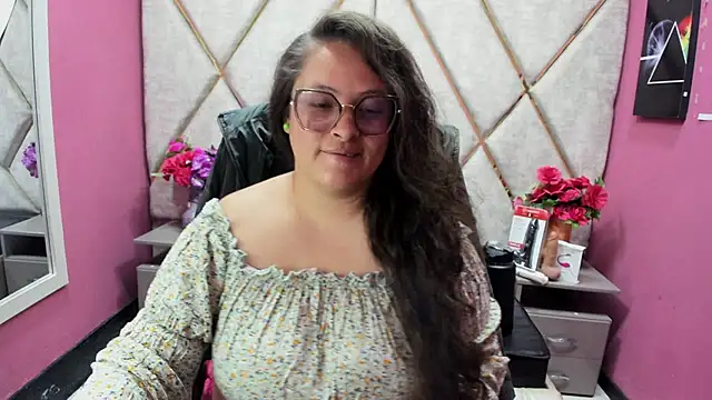 SaraThomso online show from 01/15/26, 02:21