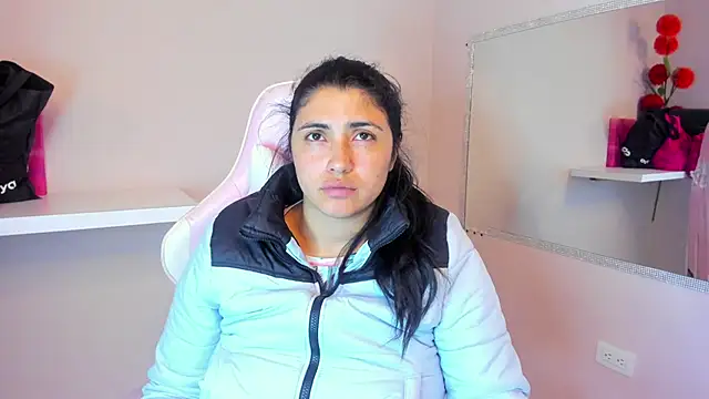 Danna 777  online show from 12/21/24, 07:56