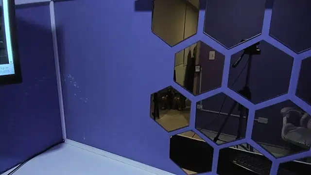 Danna 777  online show from 10/04/25, 01:03