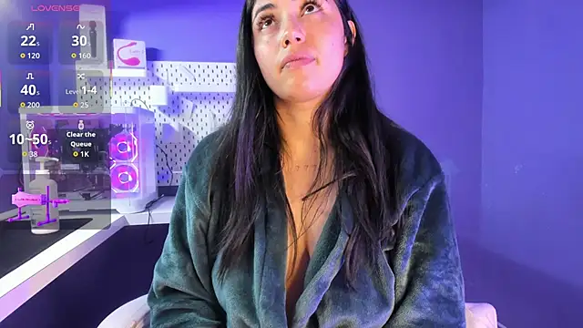 Danna 777  online show from 10/20/25, 08:48