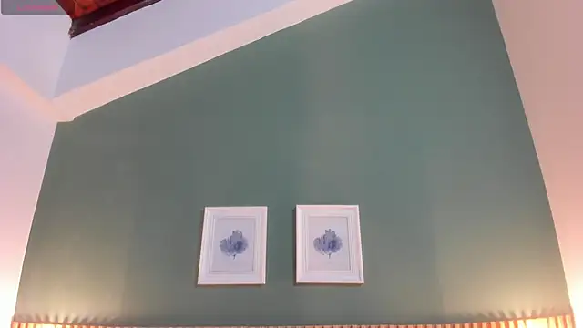  anavictoria  online show from 11/04/25, 06:40