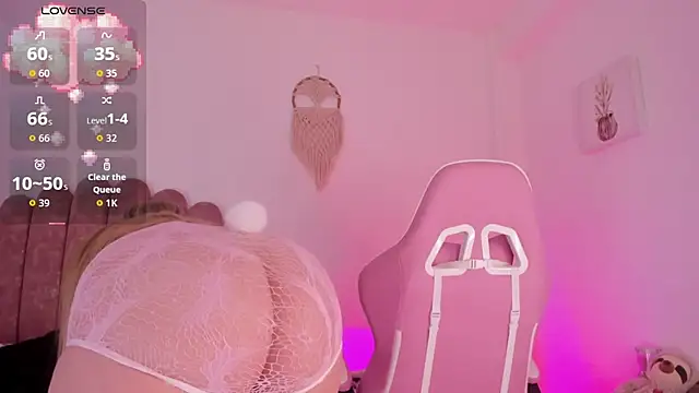  abby Cooper  online show from 11/14/25, 05:28