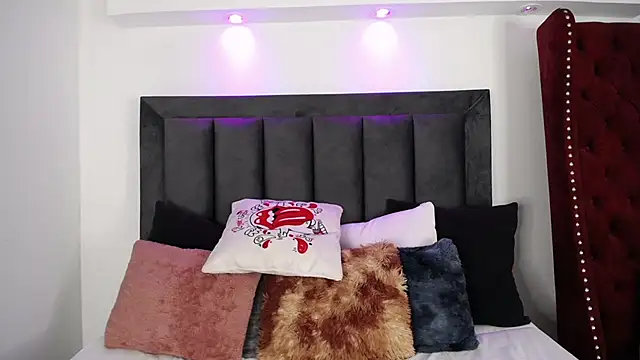 Tifanny Sweett online show from 02/01/25, 07:26