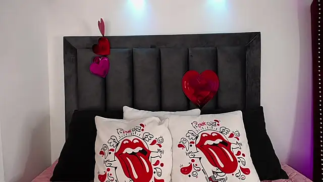 Tifanny Sweett online show from 02/20/25, 05:23