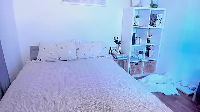 Sasha Miro online show from 02/03/26, 01:59