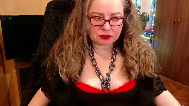 Snapshot of Miss_Tress chatting on 12/01/24, 05:13 Miss Tress online show from 12/01/24, 05:13