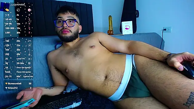 Snapshot of AlanDaviss chatting on 01/27/25, 05:25 AlanDaviss online show from 01/27/25, 05:25
