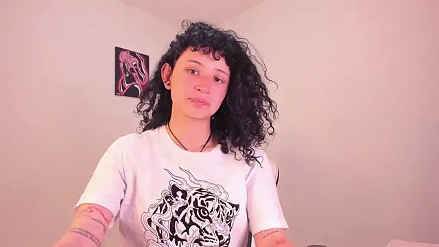 valent 27 online show from 12/05/25, 01:03