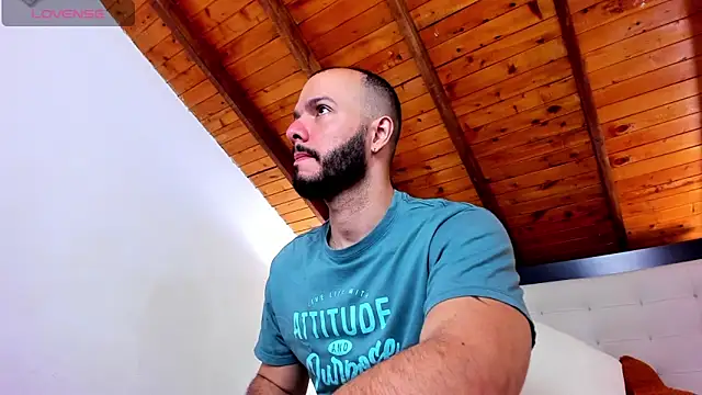 Tom Bailey online show from 10/20/25, 12:38