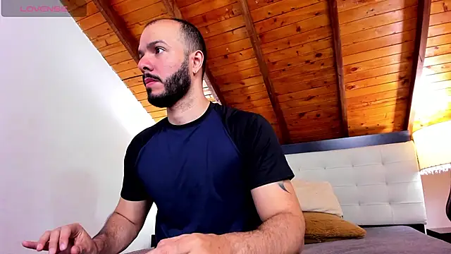 Tom Bailey online show from 01/19/26, 12:42