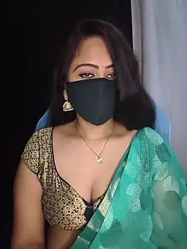 Snapshot of priya__angel chatting on 06/10/26, 05:23 priya angel online show from 06/10/26, 05:23