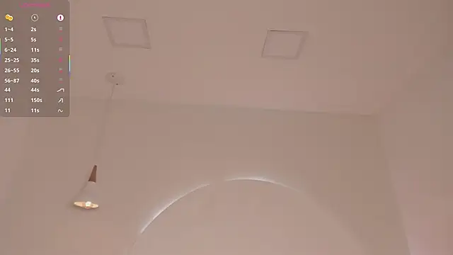 Snapshot of AllisonRoberts_ chatting on 11/08/25, 11:32 AllisonRoberts online show from 11/08/25, 11:32