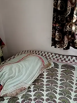 cuteyqueen online show from 03/13/25, 01:54