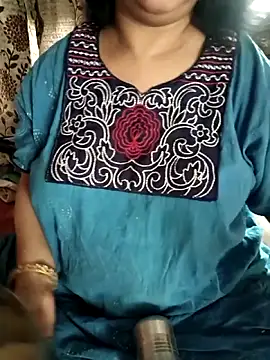 cuteyqueen online show from 03/10/26, 05:45