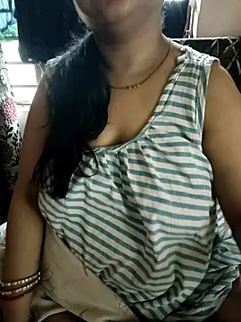 cuteyqueen online show from 04/04/26, 01:15