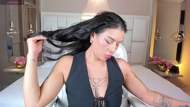 JessyEvans online show from 12/16/25, 07:30