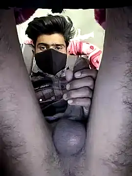 Snapshot of Yasha_14C_Creator chatting on 12/14/24, 09:40 Yasha 14C Creator online show from 12/14/24, 09:40