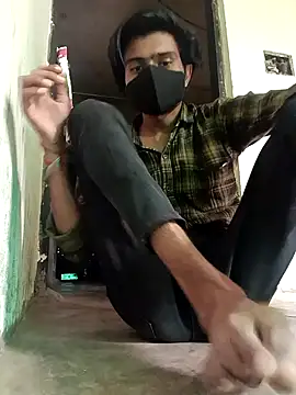 Snapshot of Yasha_14C_Creator chatting on 10/07/25, 09:28 Yasha 14C Creator online show from 10/07/25, 09:28