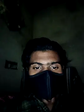 Snapshot of Yasha_14C_Creator chatting on 10/30/25, 08:49 Yasha 14C Creator online show from 10/30/25, 08:49