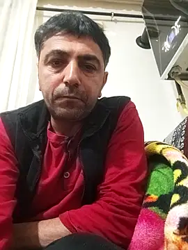 Snapshot of Muratcanik44 chatting on 02/10/26, 10:47 Muratcanik44 online show from 02/10/26, 10:47