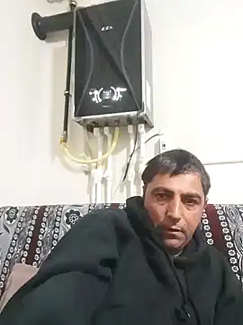 Snapshot of Muratcanik44 chatting on 02/25/26, 12:20 Muratcanik44 online show from 02/25/26, 12:20