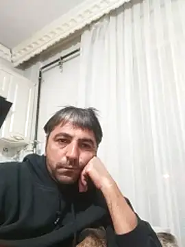 Snapshot of Muratcanik44 chatting on 03/03/26, 11:21 Muratcanik44 online show from 03/03/26, 11:21