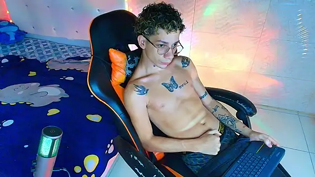 mateodeamjo online show from 11/25/25, 08:03