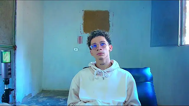 mateodeamjo online show from 02/10/26, 01:48